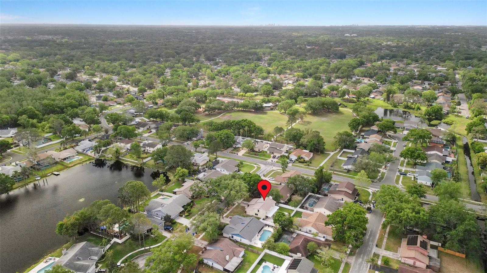 15906 COUNTRY PL, TAMPA, FL, 33624