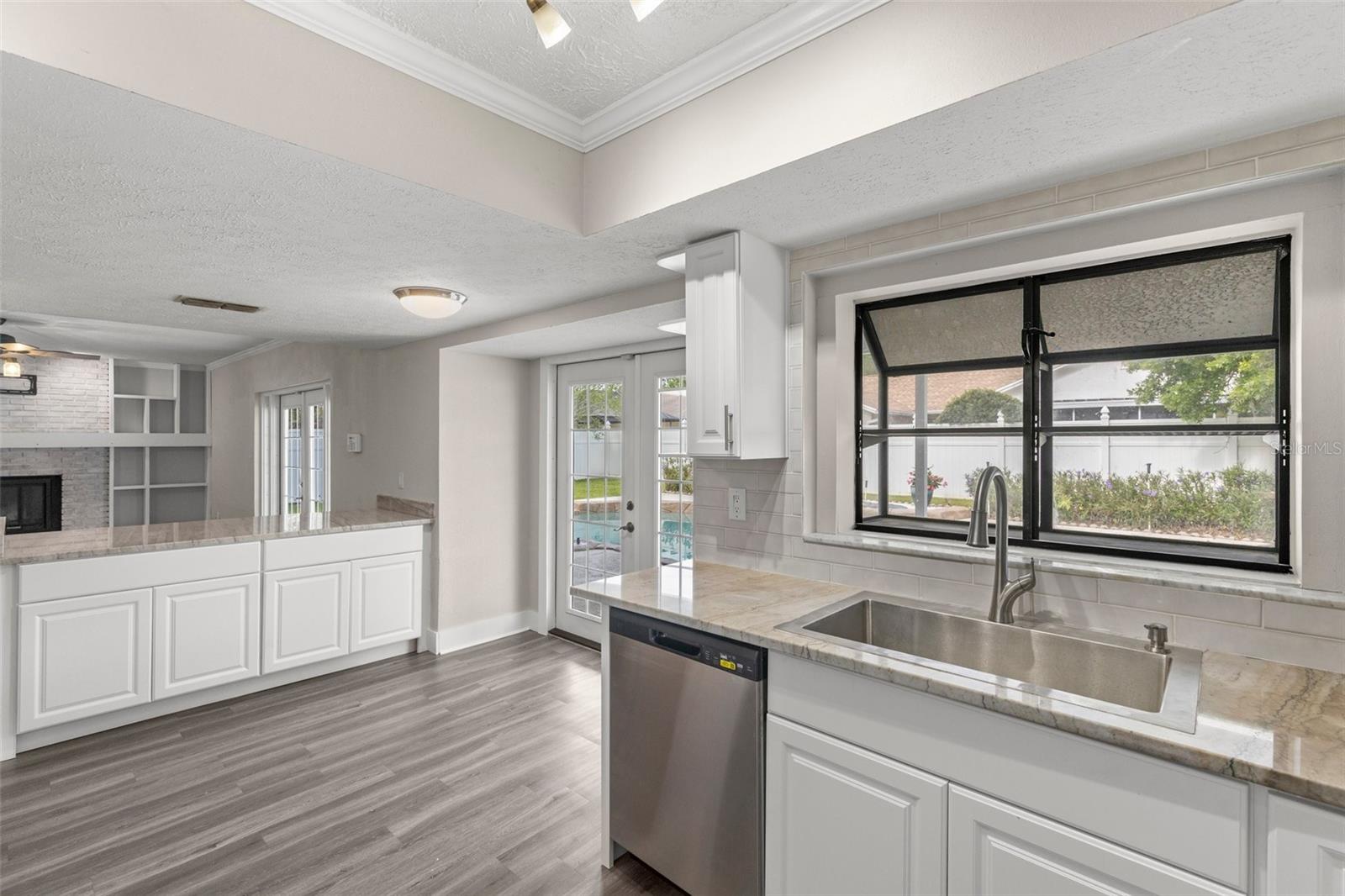 15906 COUNTRY PL, TAMPA, FL, 33624