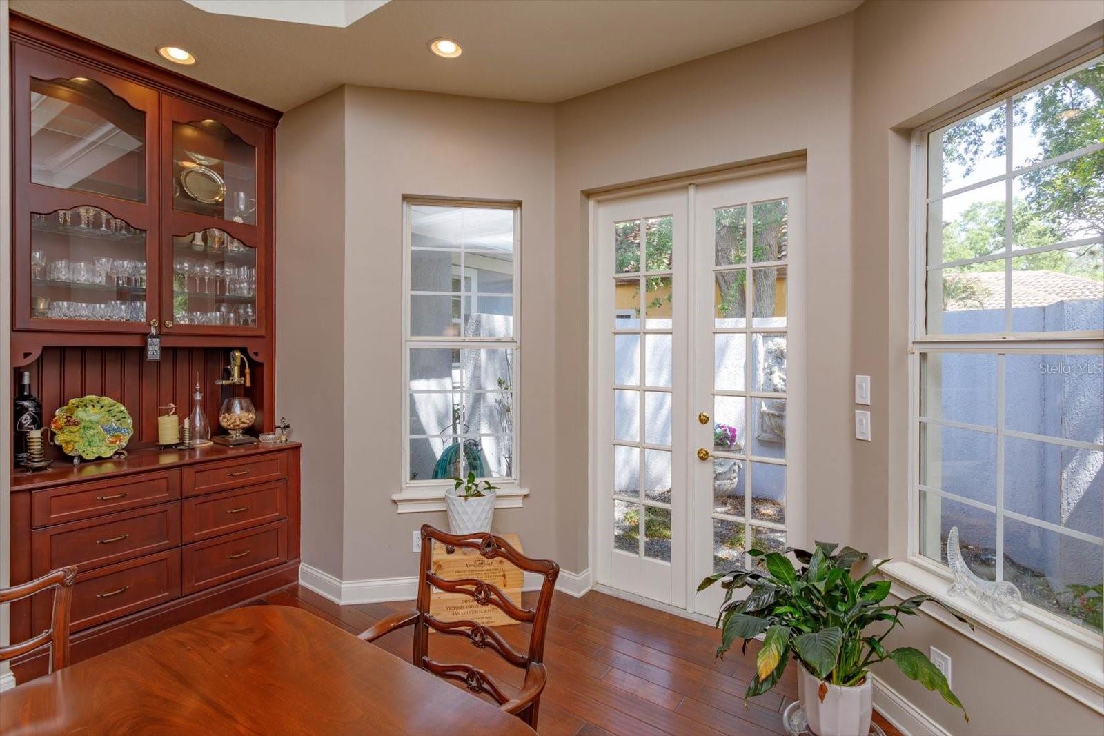 5230 SHORELINE CIR, SANFORD, FL, 32771