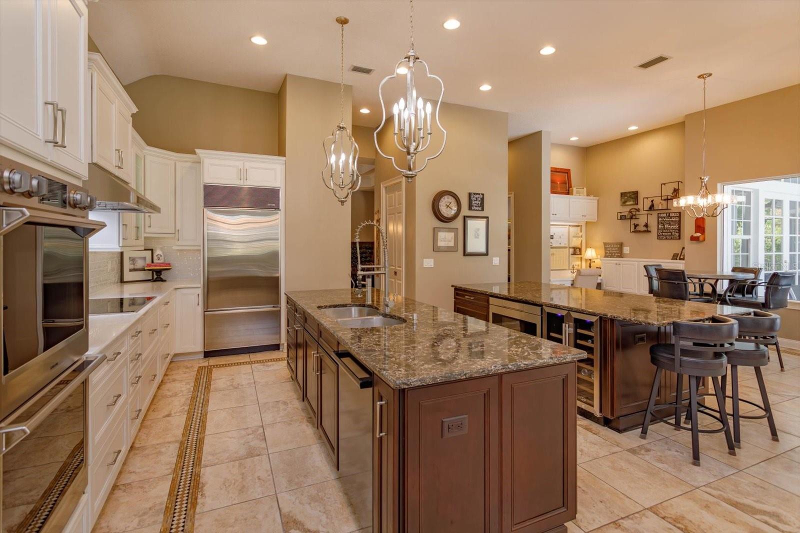 5230 SHORELINE CIR, SANFORD, FL, 32771