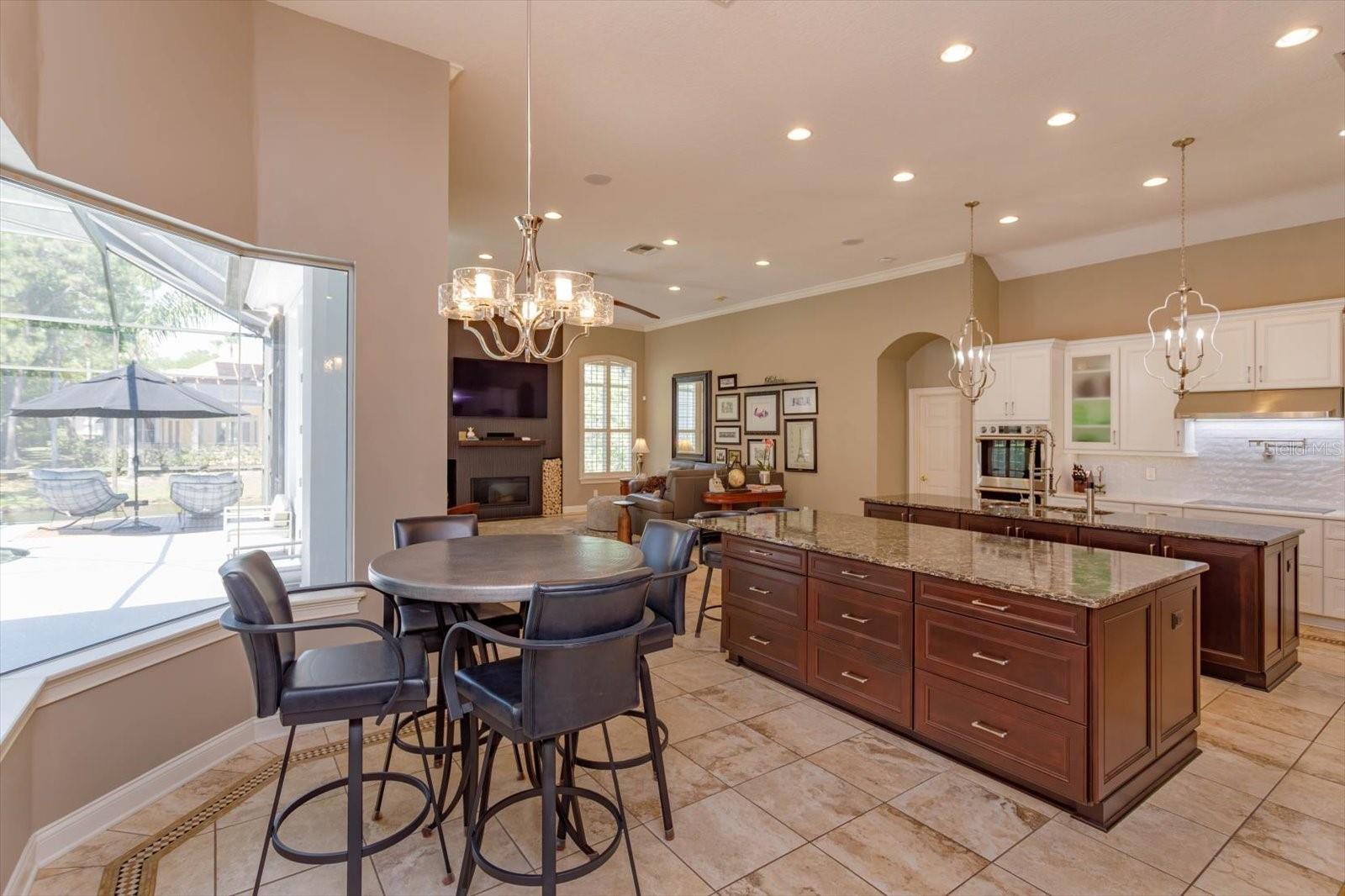 5230 SHORELINE CIR, SANFORD, FL, 32771