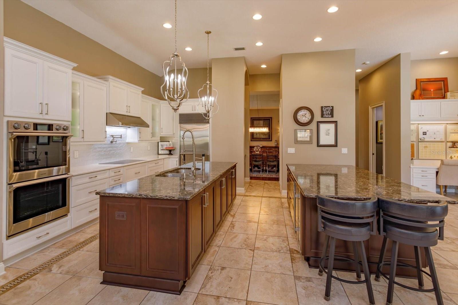 5230 SHORELINE CIR, SANFORD, FL, 32771