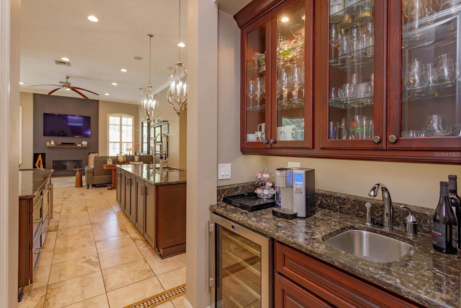 5230 SHORELINE CIR, SANFORD, FL, 32771