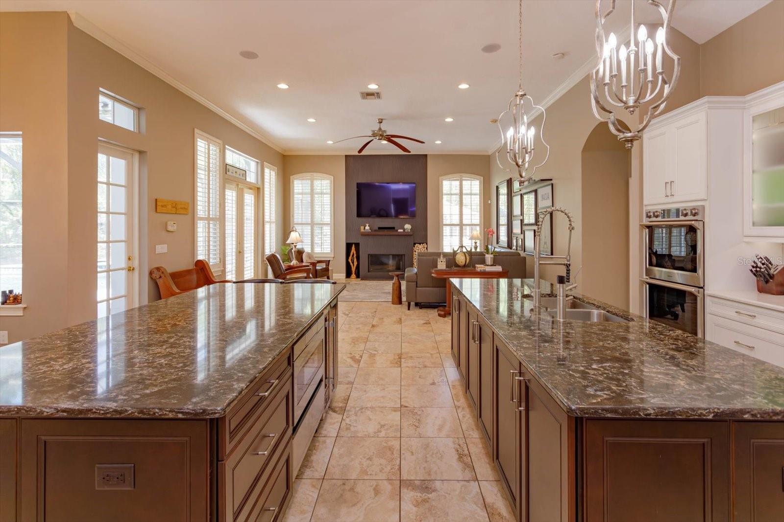 5230 SHORELINE CIR, SANFORD, FL, 32771