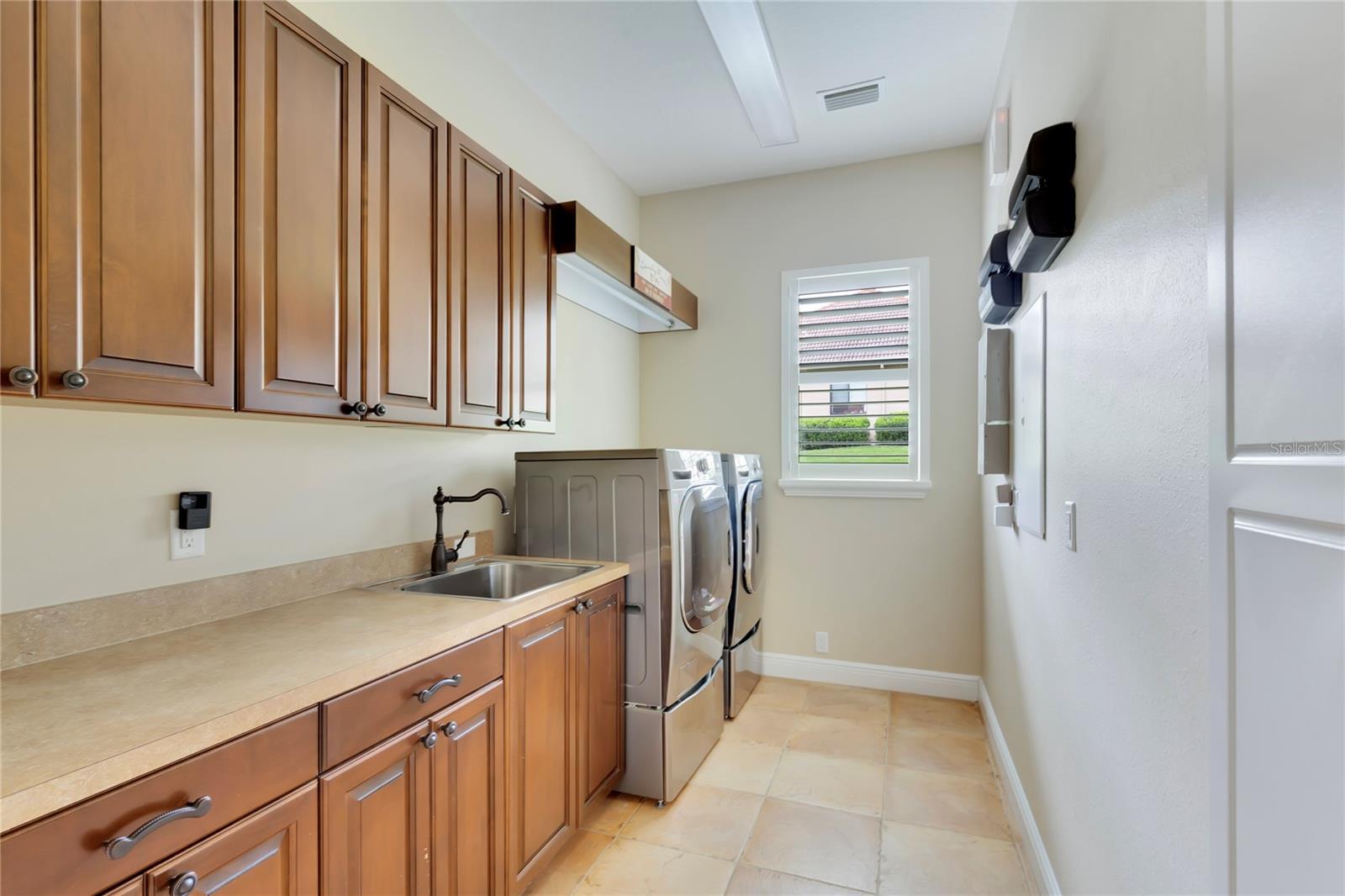 13701 CARNOUSTIE CIR, DADE CITY, FL, 33525