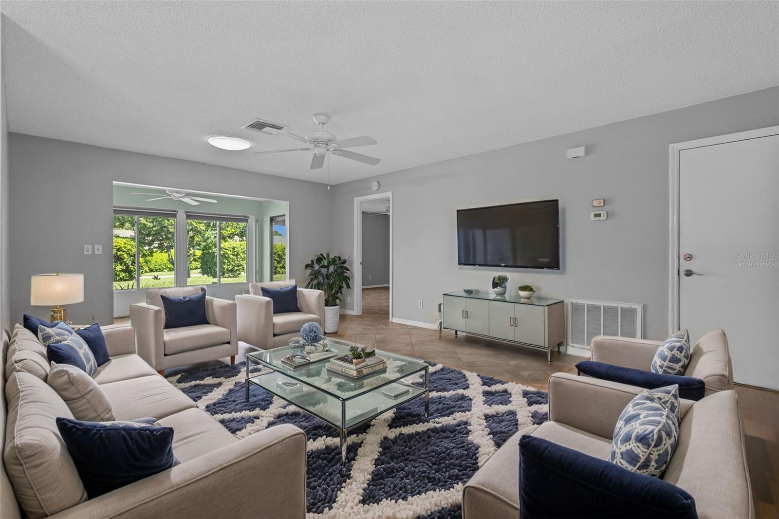 2411 LANCASTER DR, SUN CITY CENTER, FL, 33573