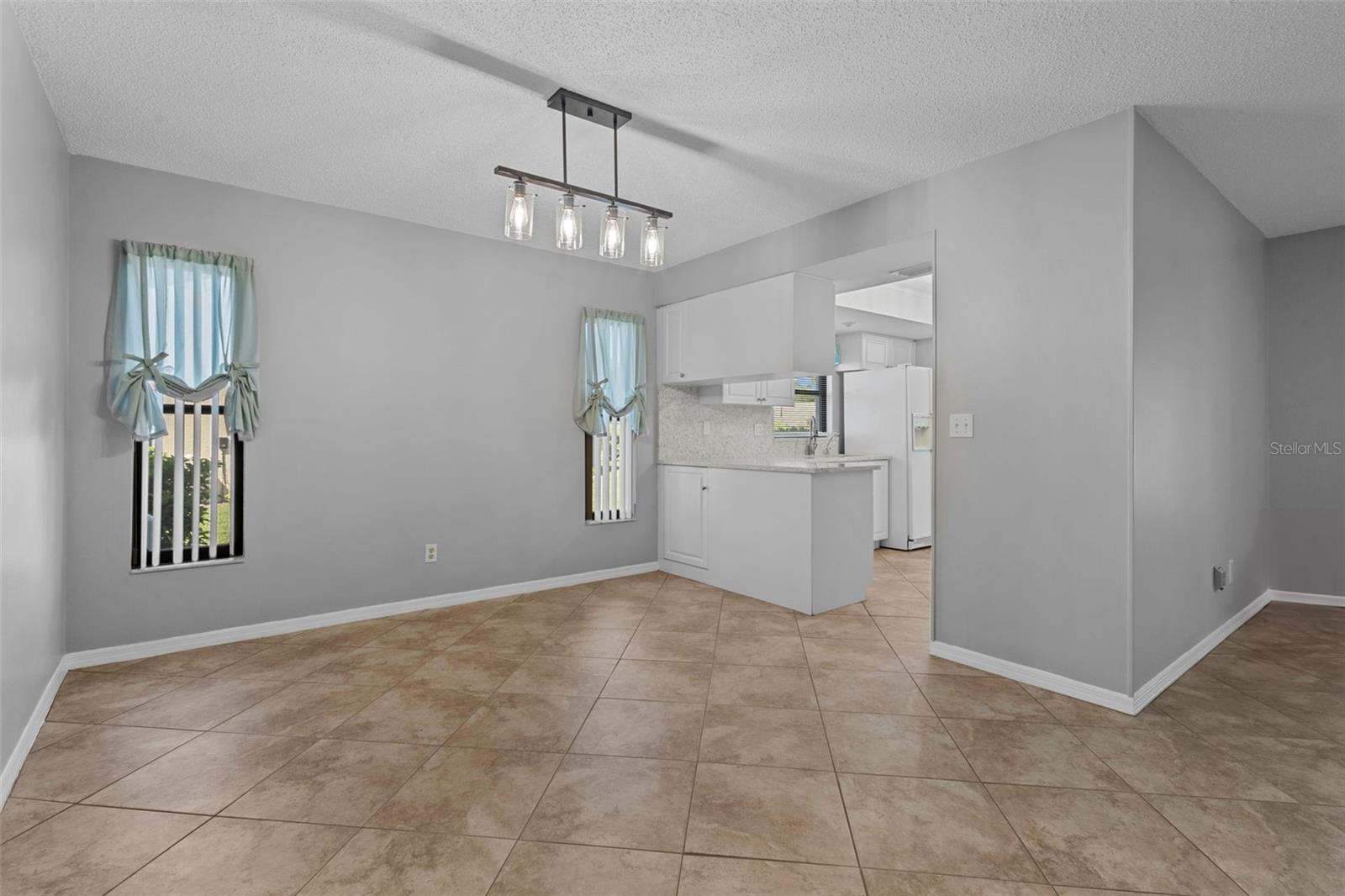 2411 LANCASTER DR, SUN CITY CENTER, FL, 33573
