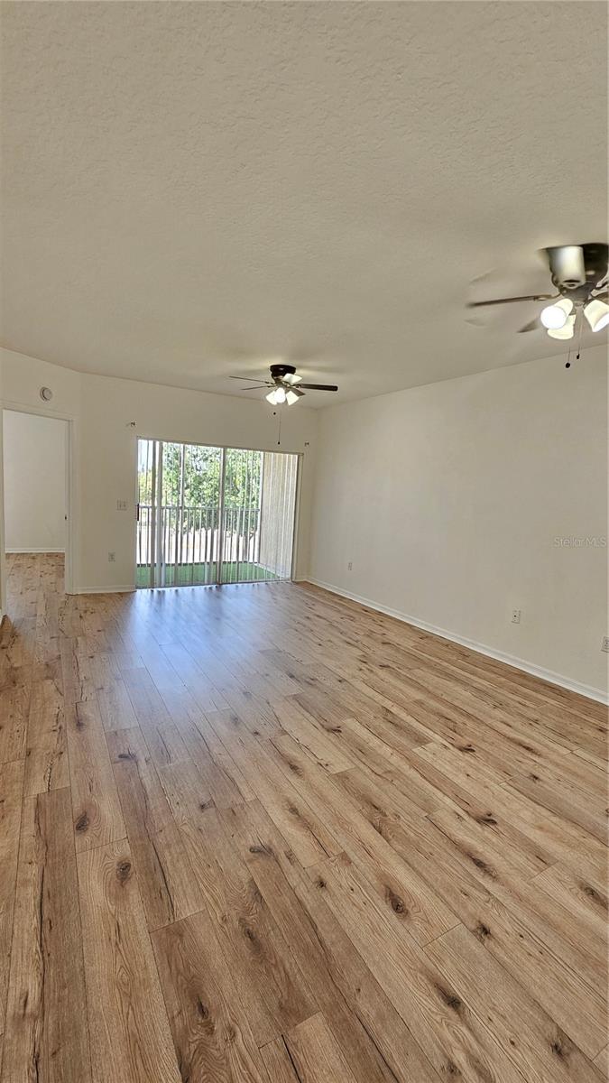 6011 SKYDALE WAY #202, RIVERVIEW, FL, 33578