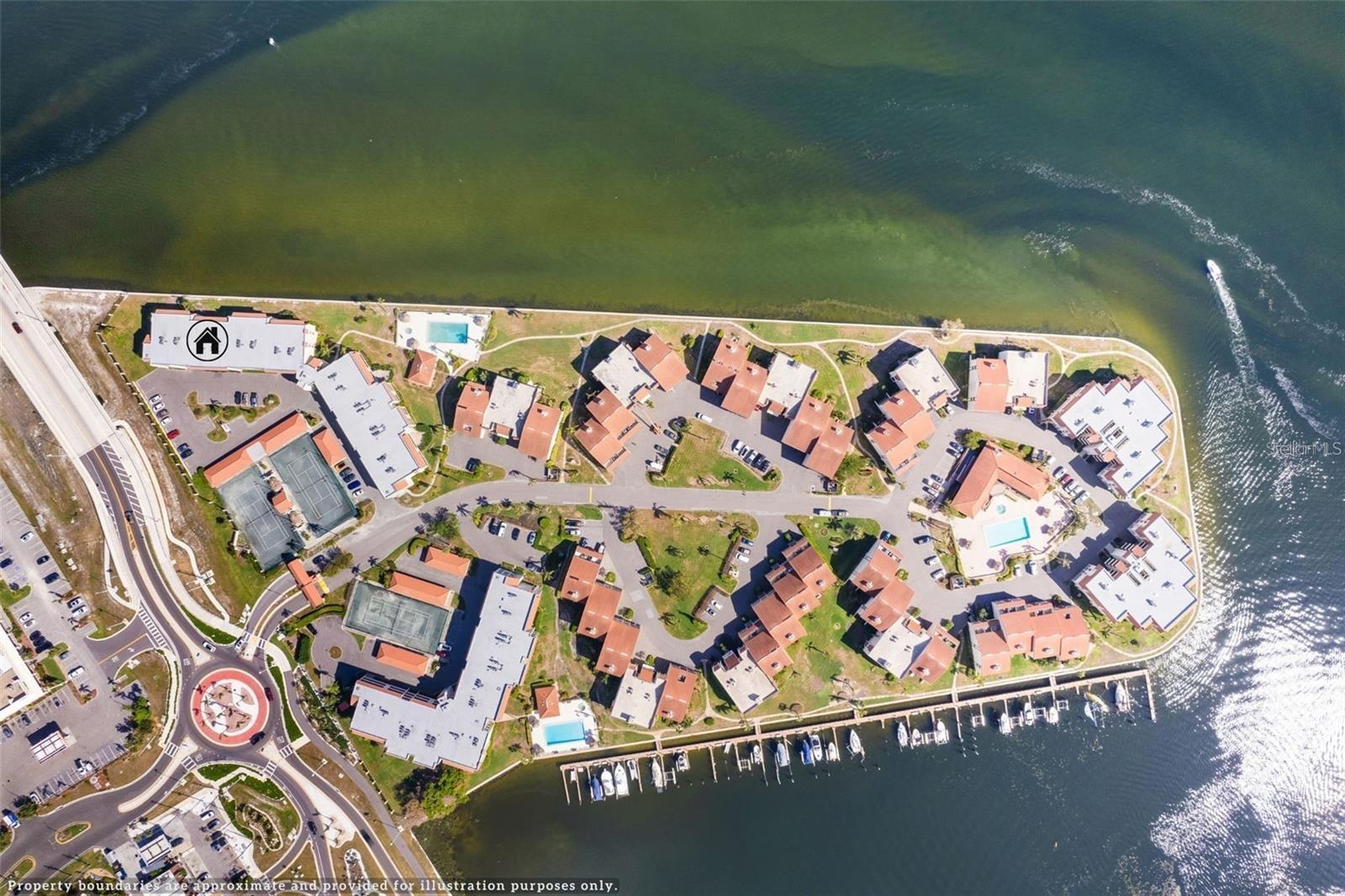 103 1ST ST E #115, TIERRA VERDE, FL, 33715