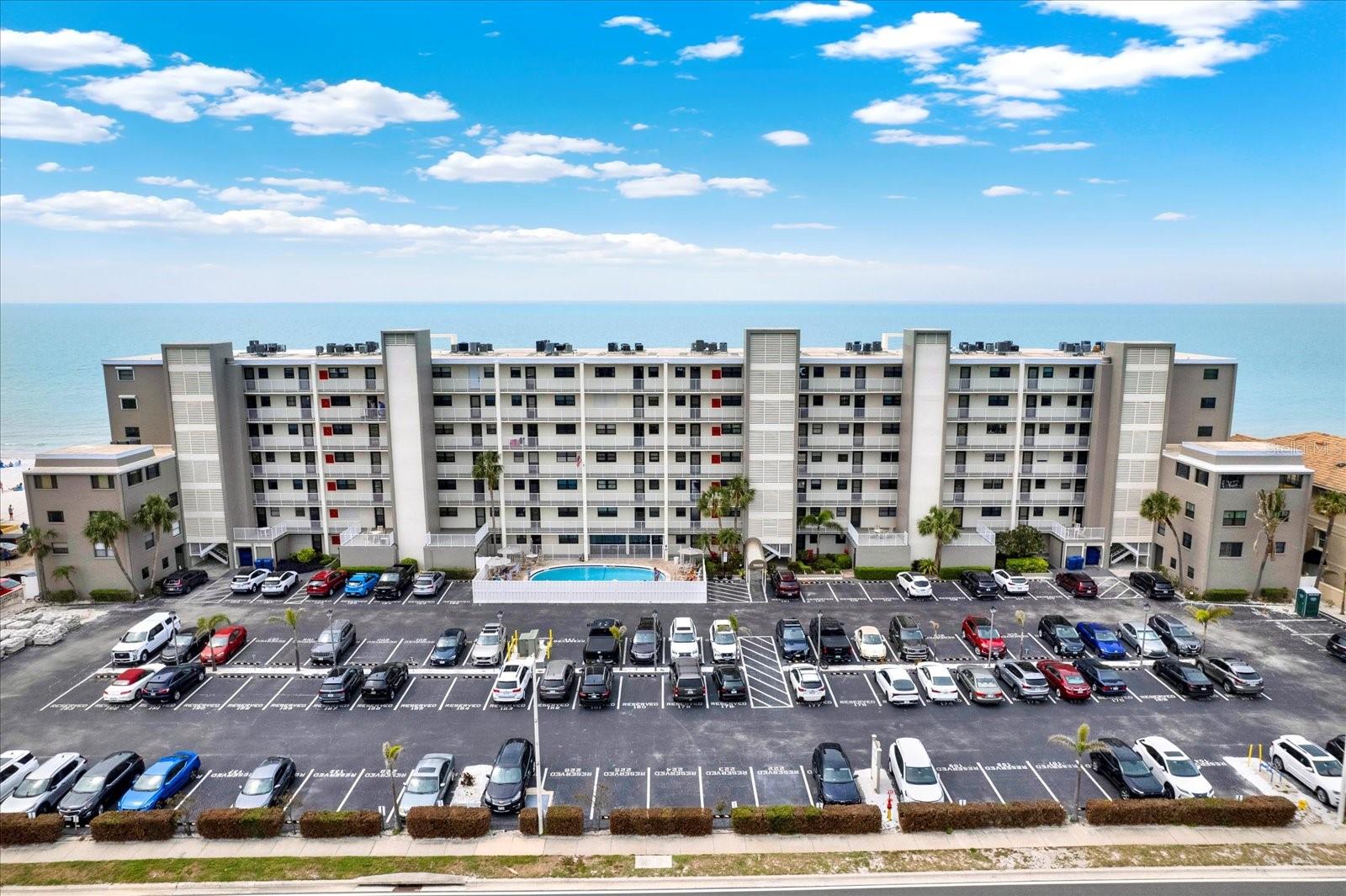18650 GULF BLVD #303, INDIAN SHORES, FL, 33785