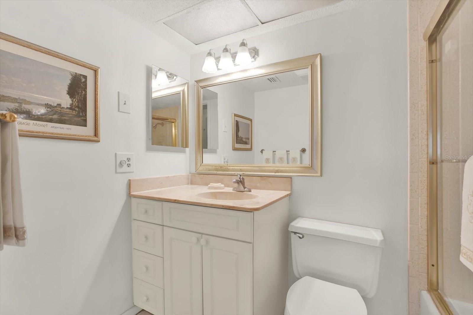 18650 GULF BLVD #303, INDIAN SHORES, FL, 33785