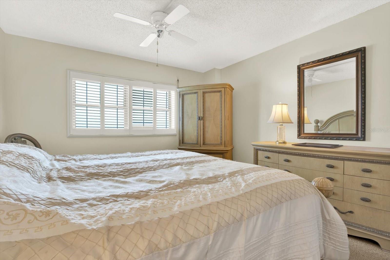 18650 GULF BLVD #303, INDIAN SHORES, FL, 33785