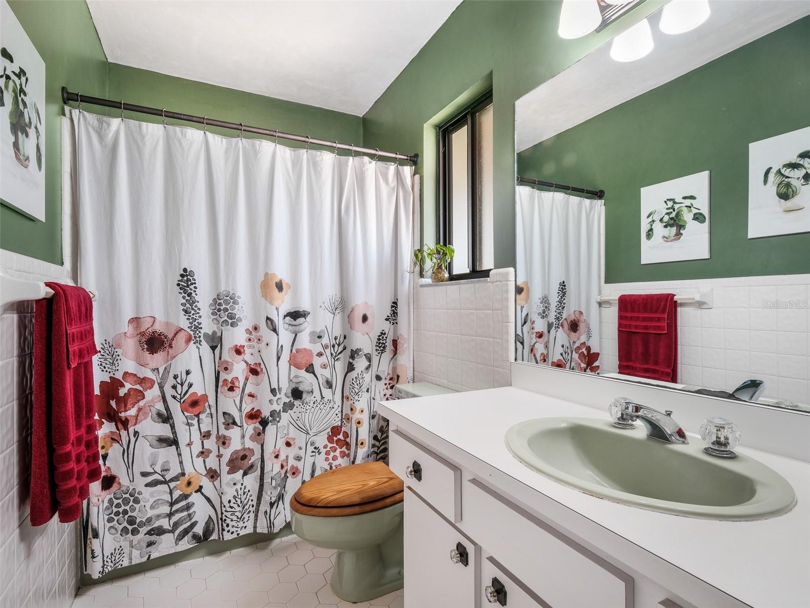 56 LIVE OAK LN, NEW SMYRNA BEACH, FL, 32168
