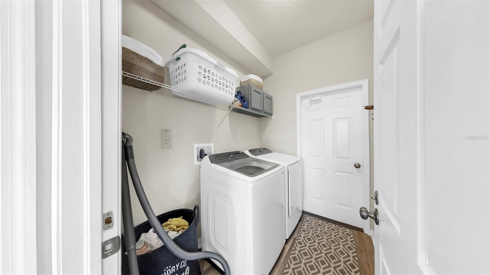 934 GRAND CANYON DR, VALRICO, FL, 33594