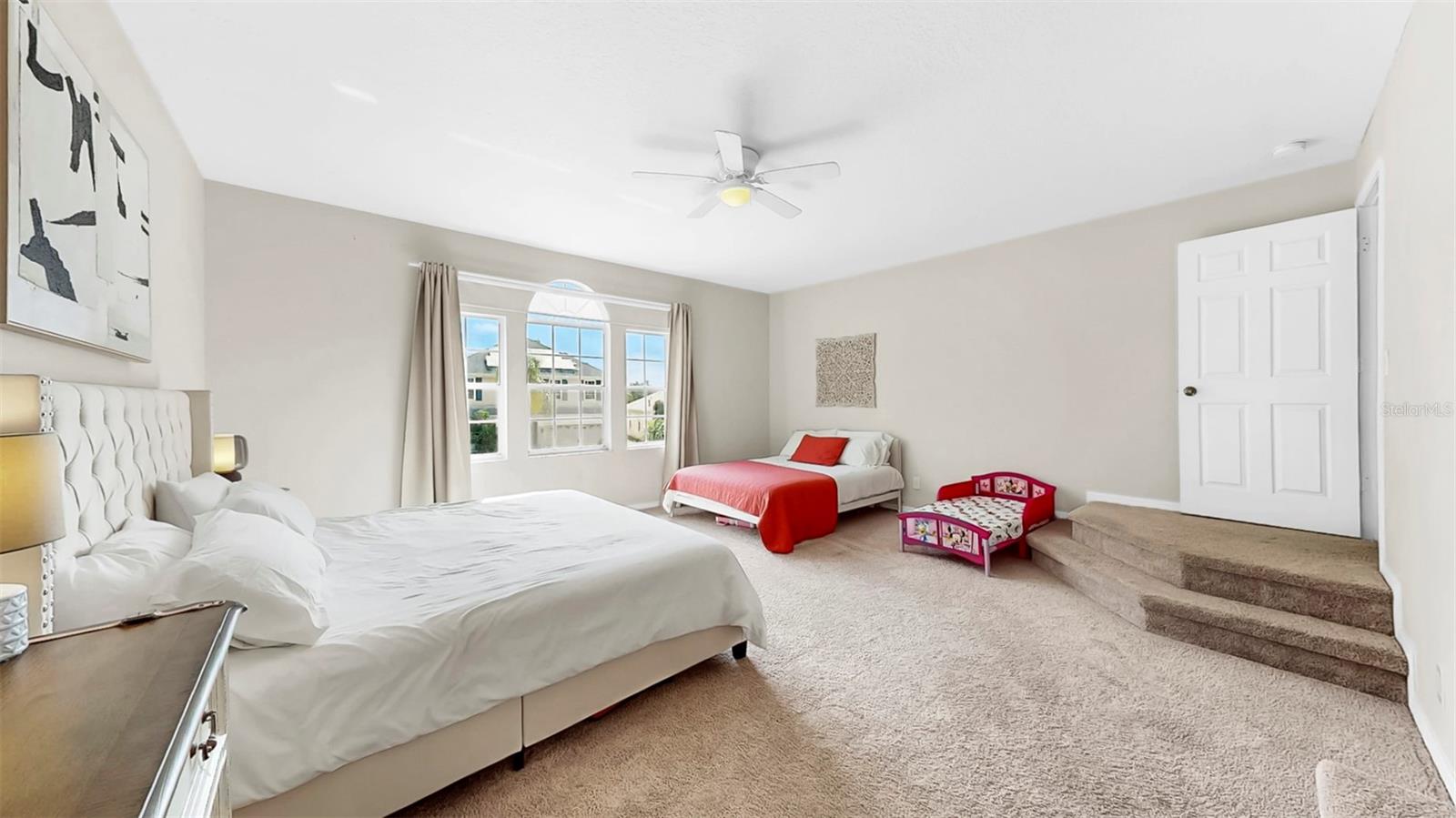 934 GRAND CANYON DR, VALRICO, FL, 33594