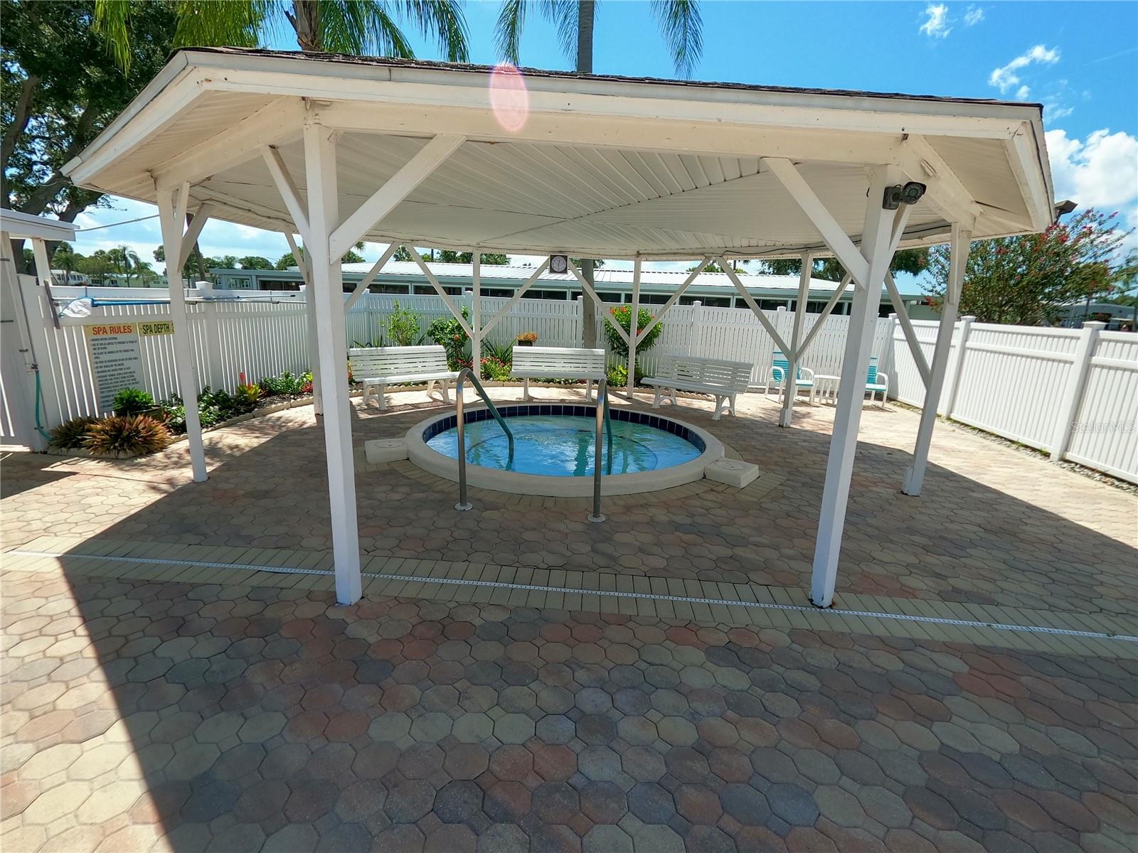 1100 BELCHER RD S #391, LARGO, FL, 33771