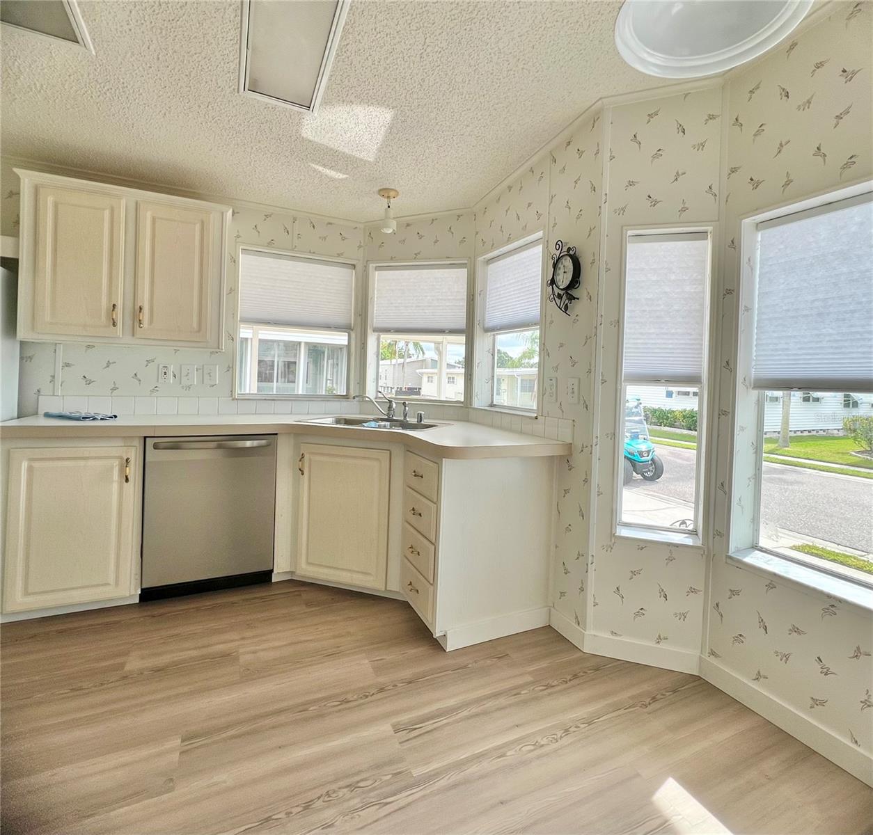 1100 BELCHER RD S #391, LARGO, FL, 33771