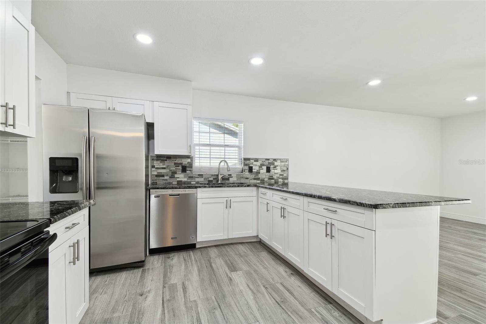 706 CALIENTE DR, BRANDON, FL, 33511