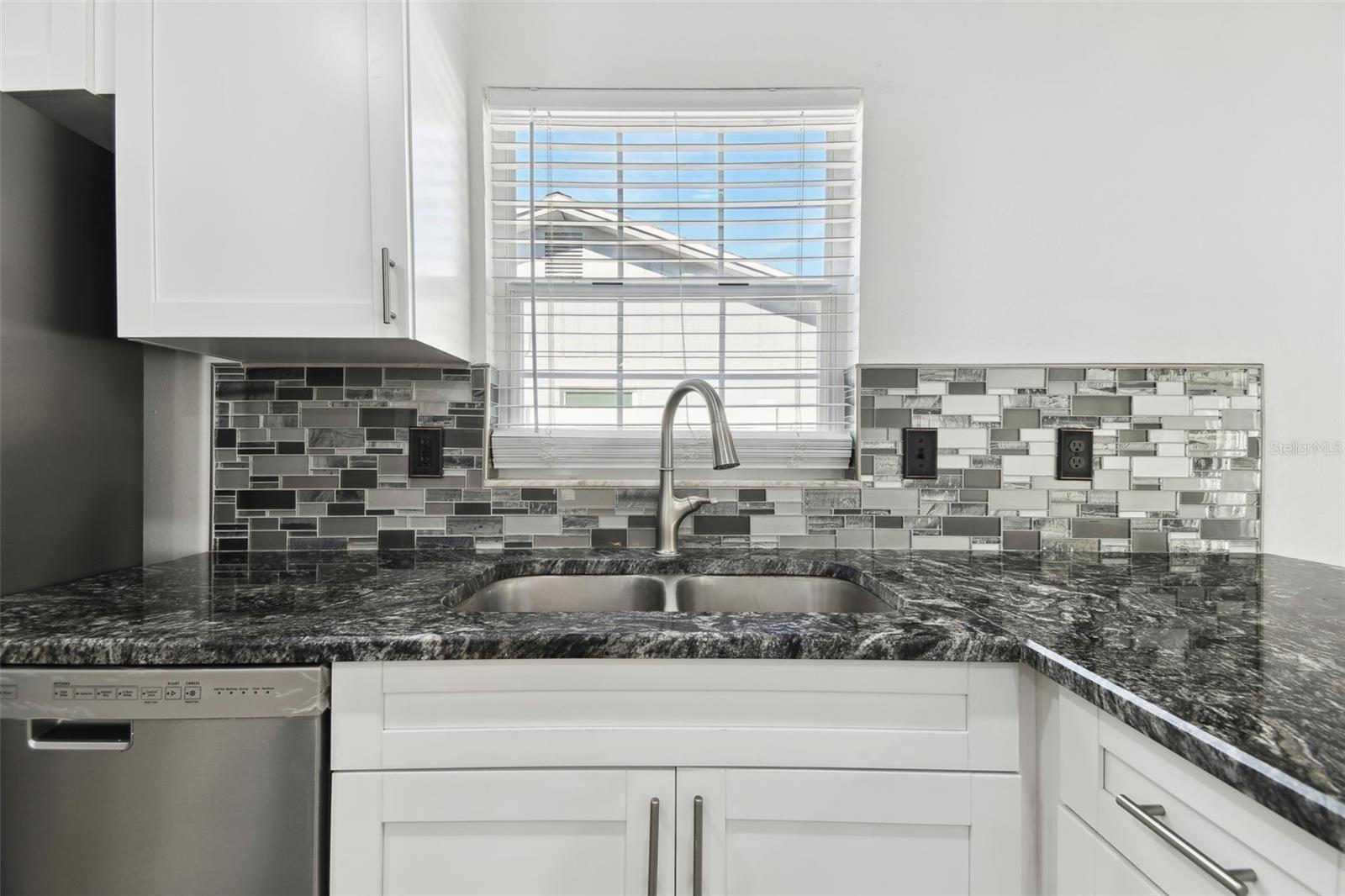 706 CALIENTE DR, BRANDON, FL, 33511