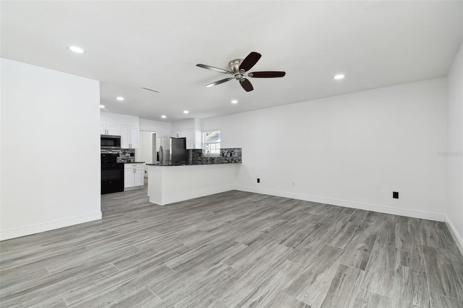 706 CALIENTE DR, BRANDON, FL, 33511