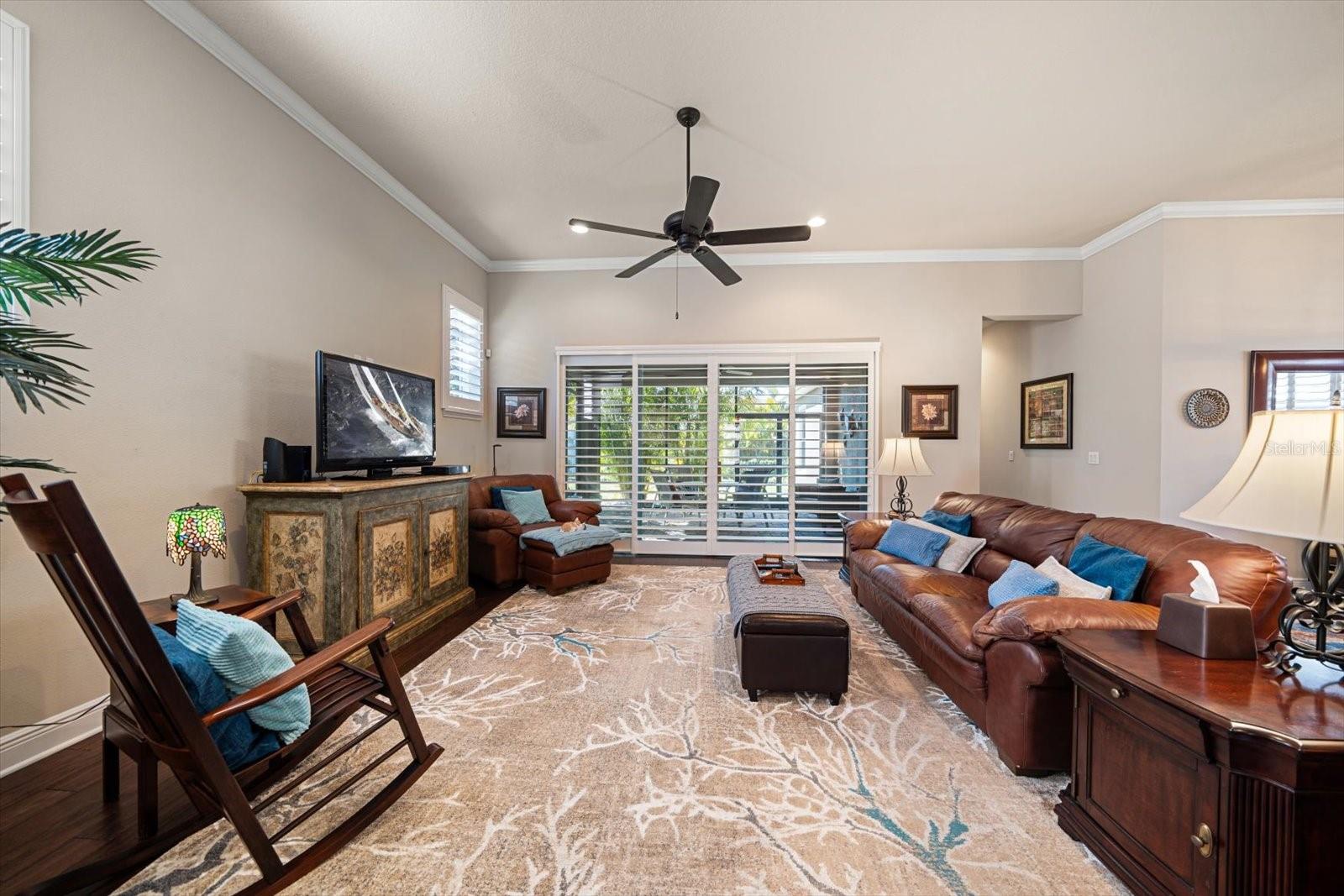 13917 KINGFISHER GLEN DR, LITHIA, FL, 33547