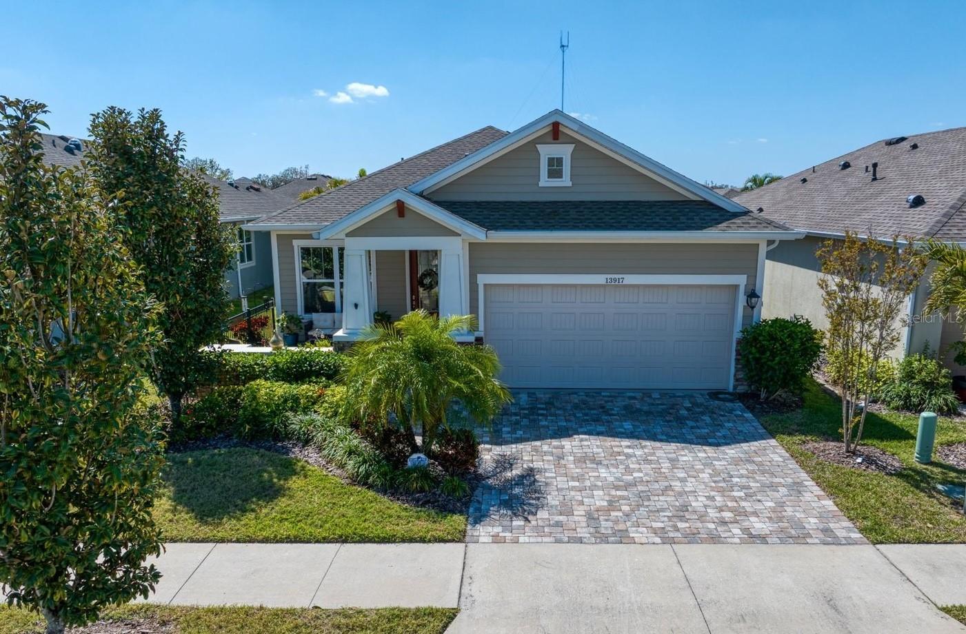 13917 KINGFISHER GLEN DR, LITHIA, FL, 33547