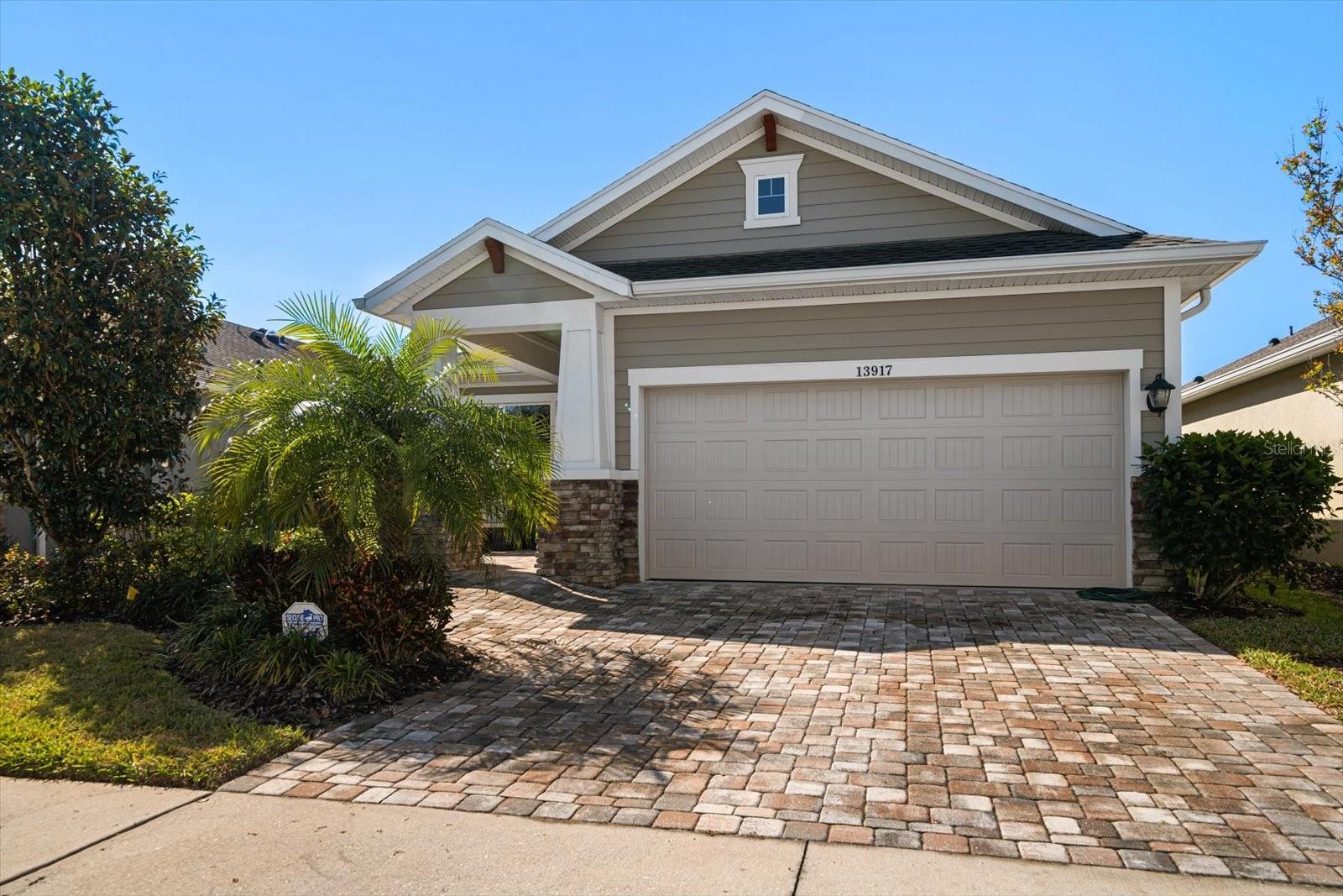 13917 KINGFISHER GLEN DR, LITHIA, FL, 33547