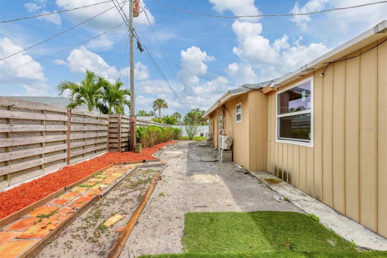 3803 PIN OAKS ST, SARASOTA, FL, 34232