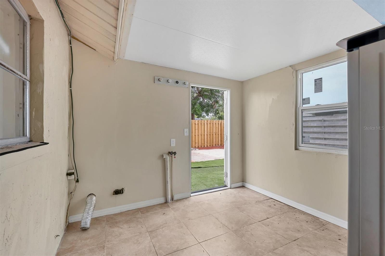 3803 PIN OAKS ST, SARASOTA, FL, 34232