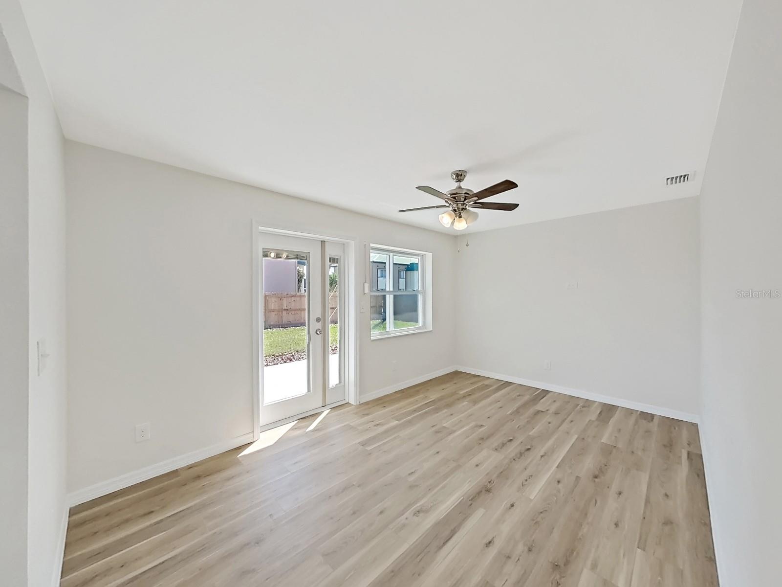7797 BARRY CT, SEMINOLE, FL, 33772