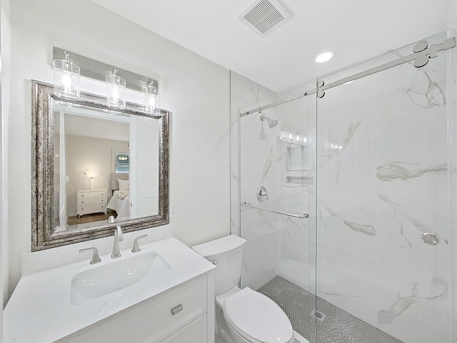 7797 BARRY CT, SEMINOLE, FL, 33772