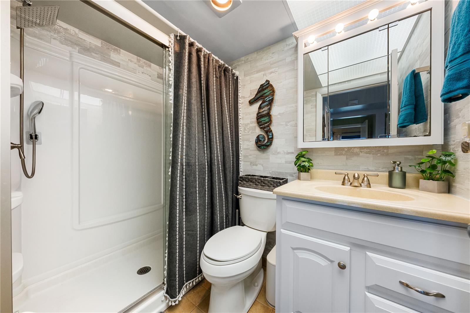 212 PASS KEY RD #212, SARASOTA, FL, 34242