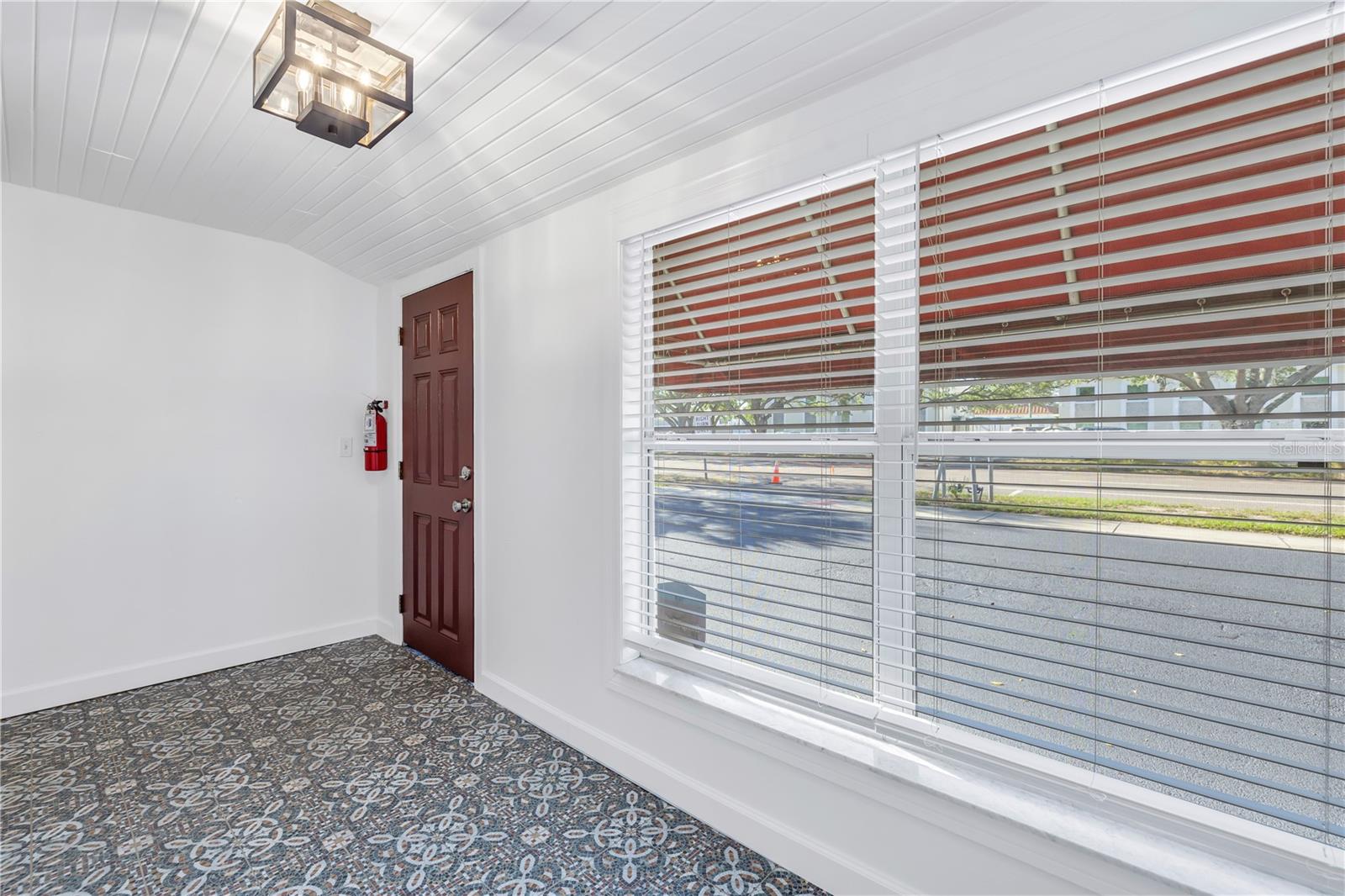 3521 1ST AVE N, ST PETERSBURG, FL, 33713