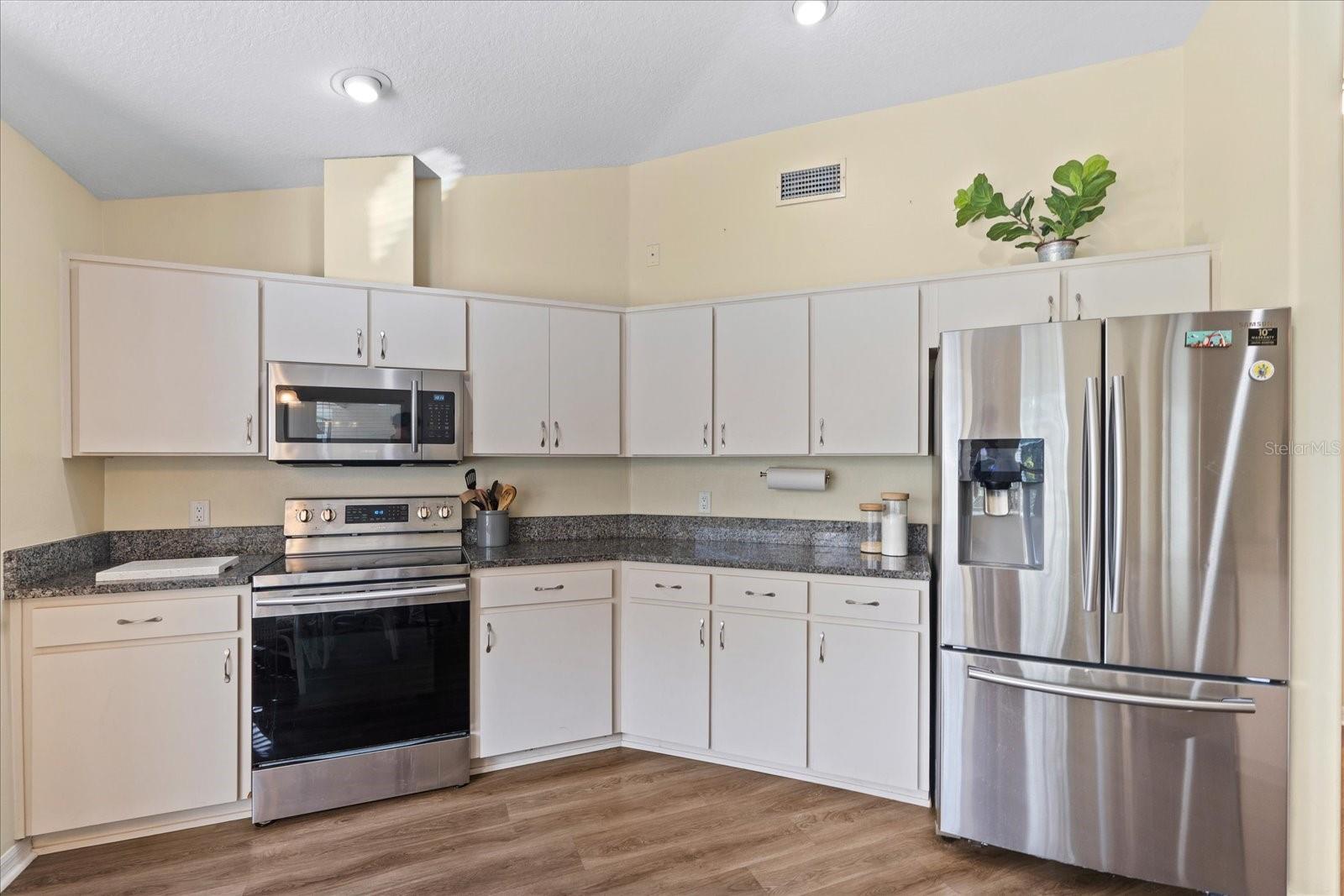 4 BIRD LAND PL, PALM COAST, FL, 32137