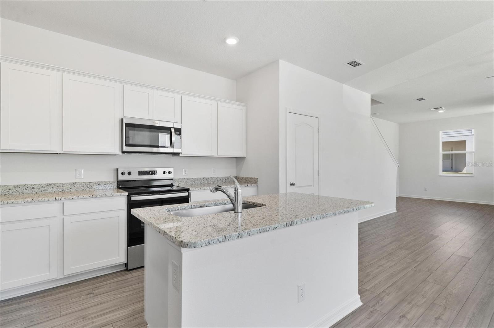 818 POPPY LN, DUNDEE, FL, 33838