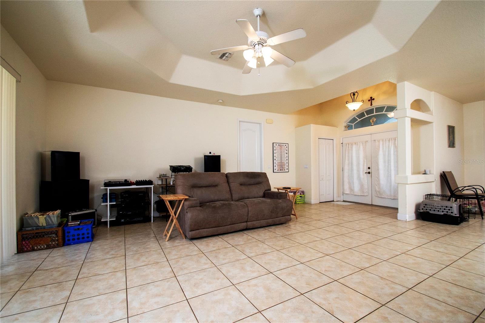 10400 GOLDEN AVE, WEEKI WACHEE, FL, 34613