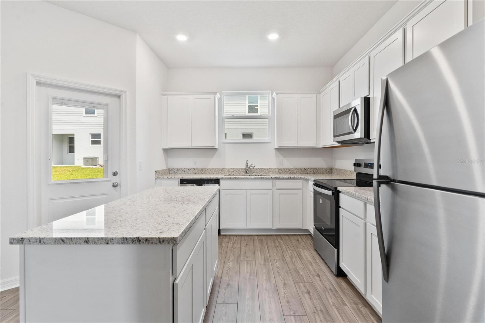 836 POPPY LN, DUNDEE, FL, 33838