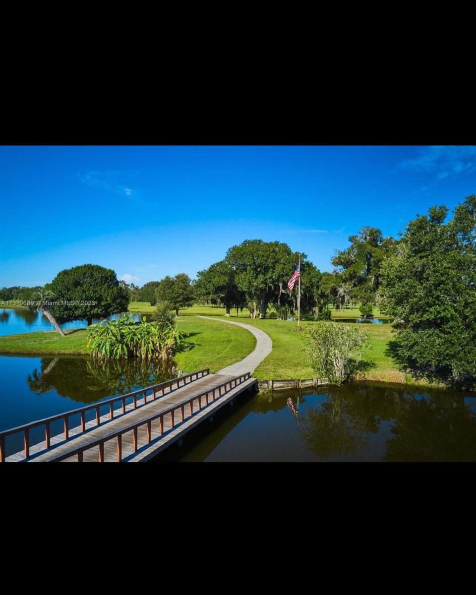 715 HIBISCUS DR, INDIAN LAKE ESTATES, FL, 33855
