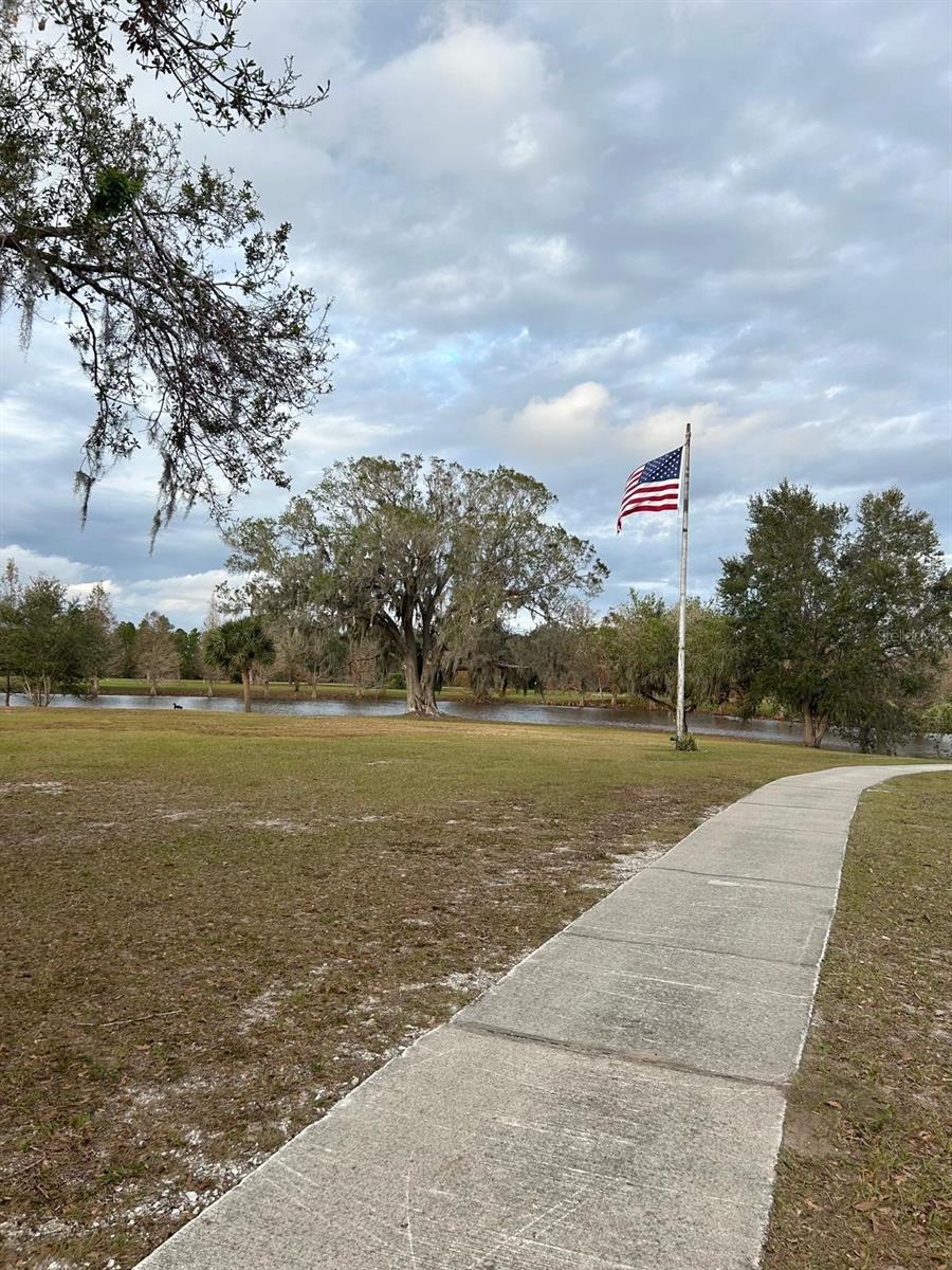 715 HIBISCUS DR, INDIAN LAKE ESTATES, FL, 33855