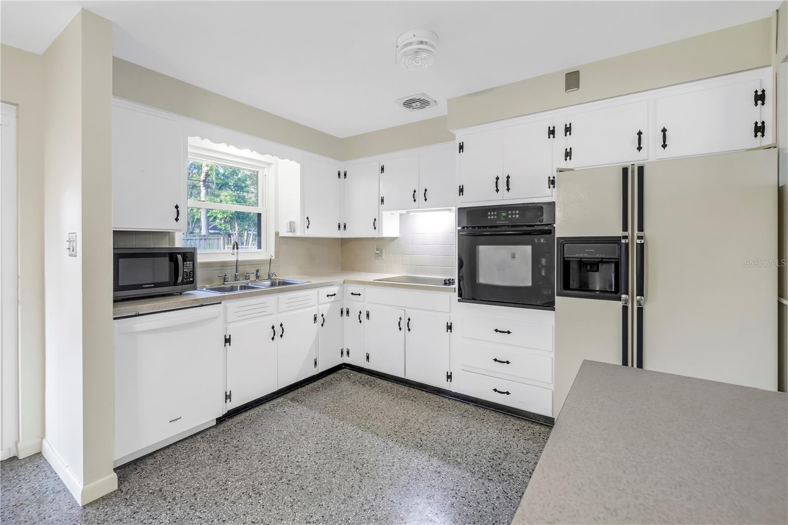 11050 102ND AVE, SEMINOLE, FL, 33778