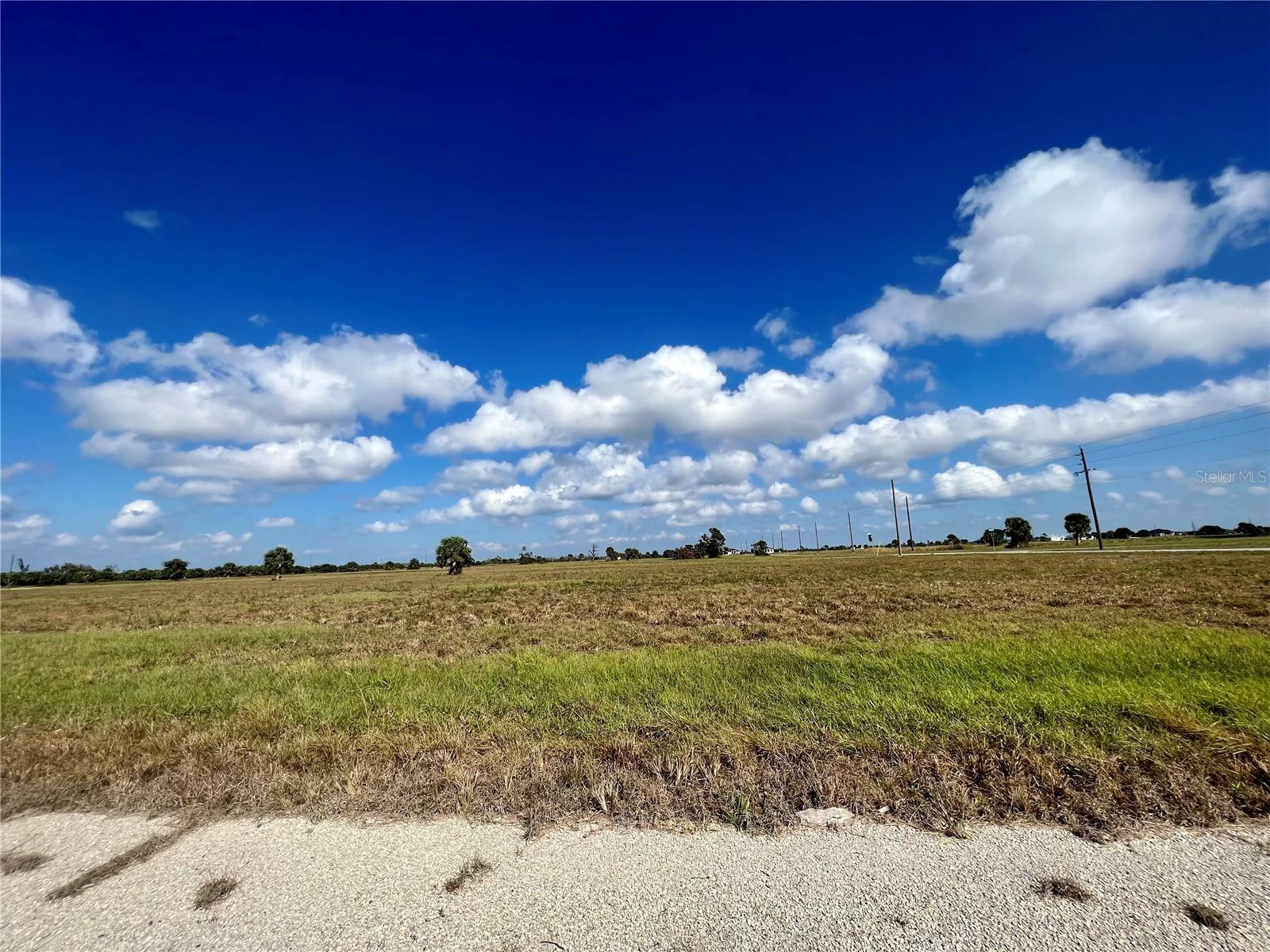4 COTTONWOOD CT, PLACIDA, FL, 33946