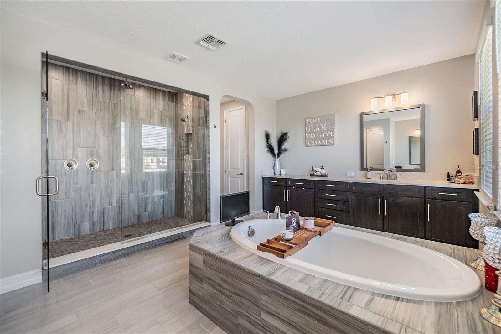 2820 CORDOBA RANCH BLVD, LUTZ, FL, 33559