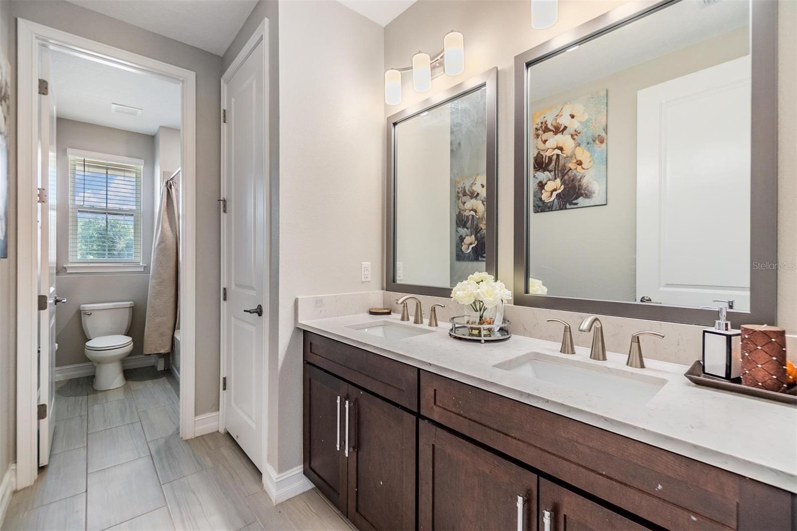 2820 CORDOBA RANCH BLVD, LUTZ, FL, 33559