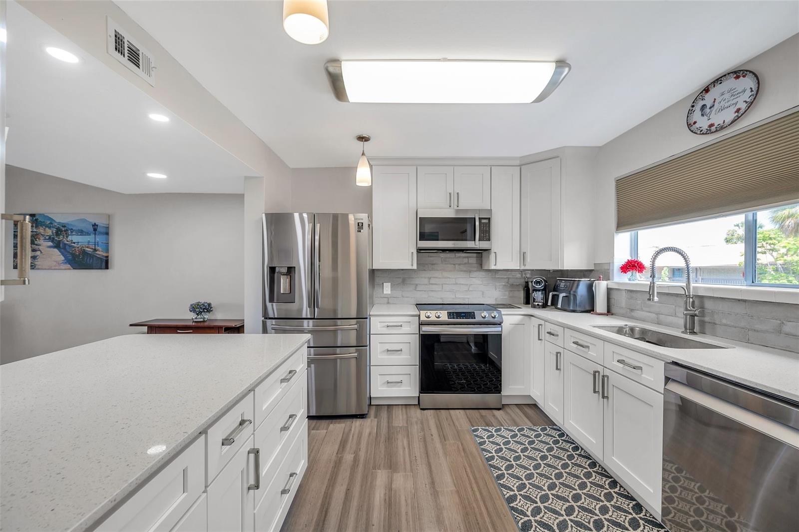 6325 NEWTOWN CIR #25B5, TAMPA, FL, 33615