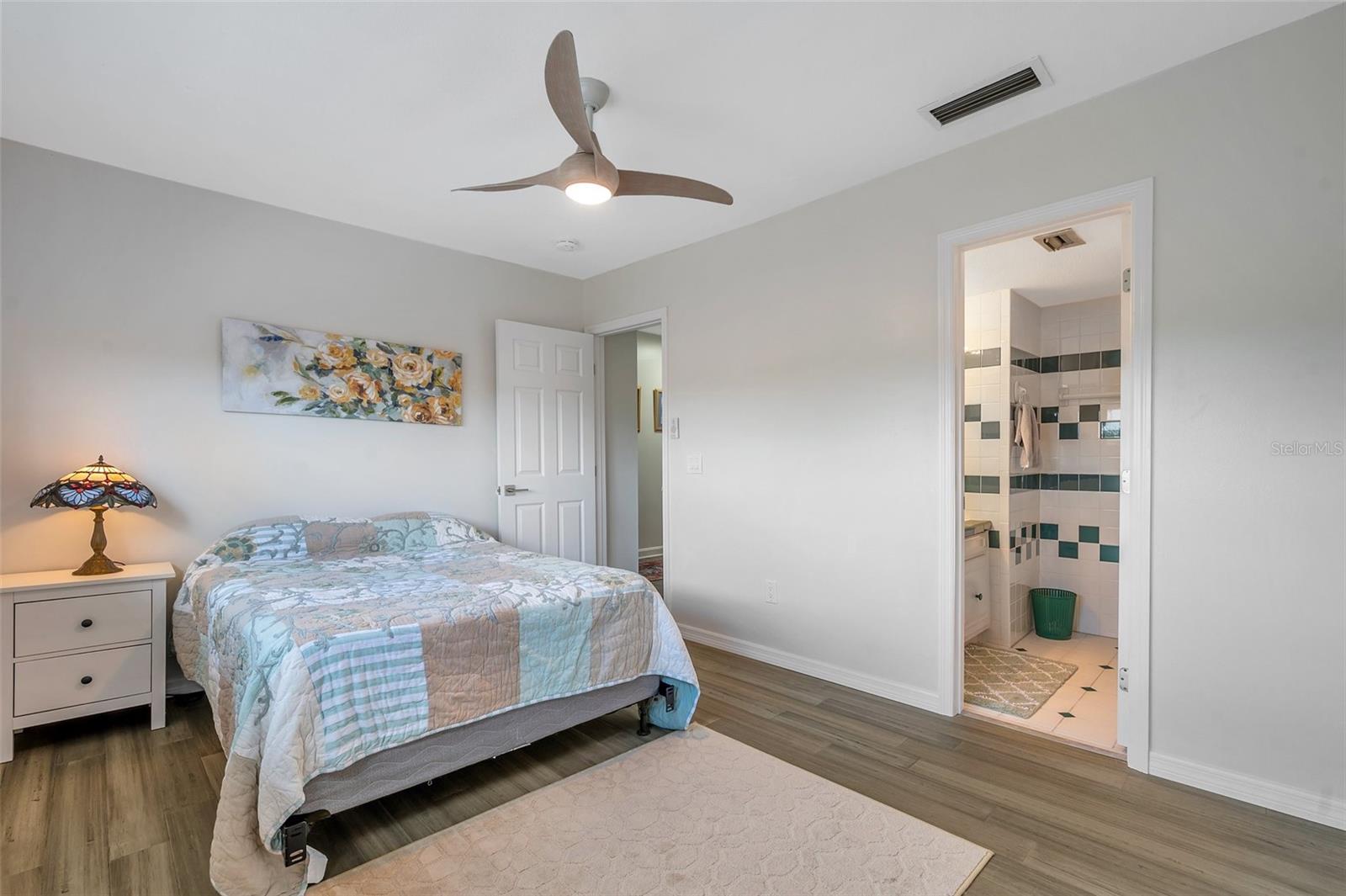 6325 NEWTOWN CIR #25B5, TAMPA, FL, 33615