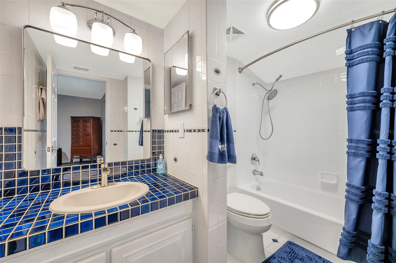 6325 NEWTOWN CIR #25B5, TAMPA, FL, 33615