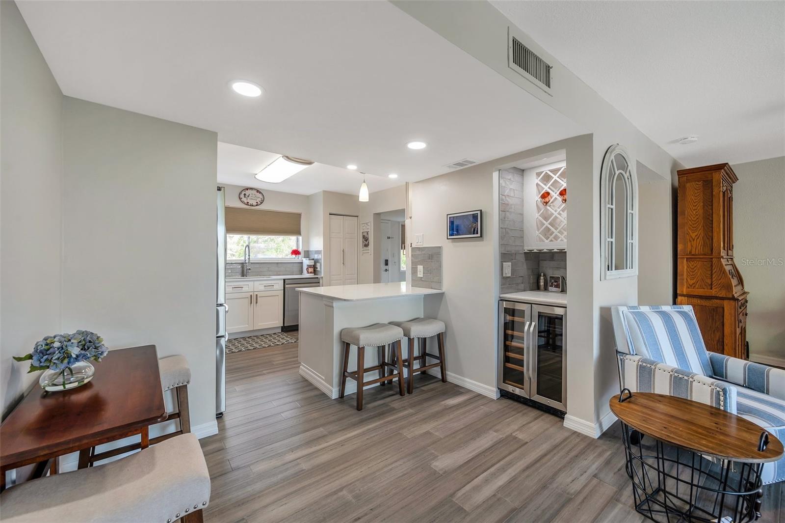 6325 NEWTOWN CIR #25B5, TAMPA, FL, 33615