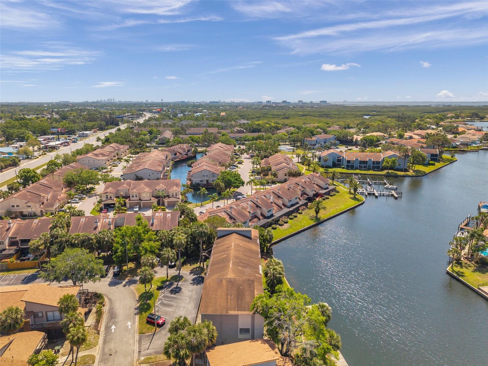 6325 NEWTOWN CIR #25B5, TAMPA, FL, 33615