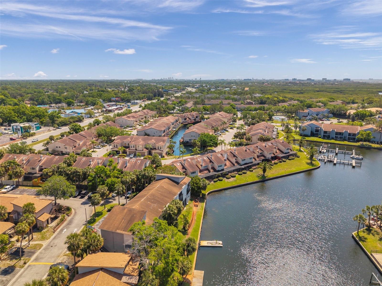 6325 NEWTOWN CIR #25B5, TAMPA, FL, 33615