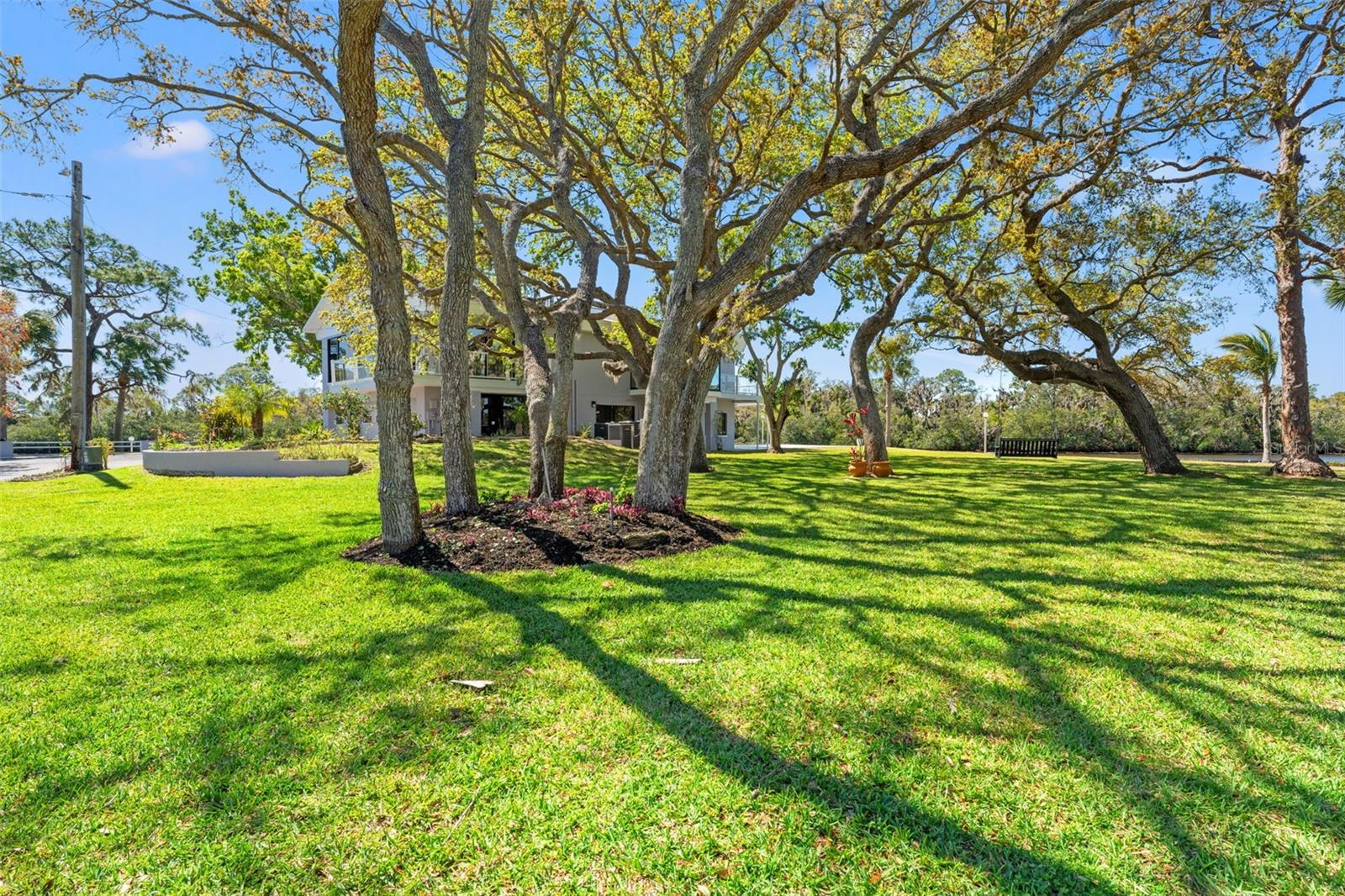 7049 PENINSULAR DR, NEW PORT RICHEY, FL, 34652